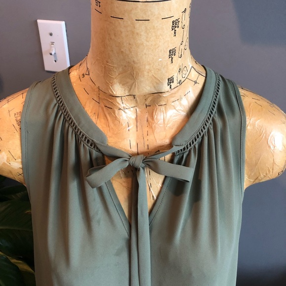 Olive Green - Massimo Blouse - Size M. - Picture 2 of 4